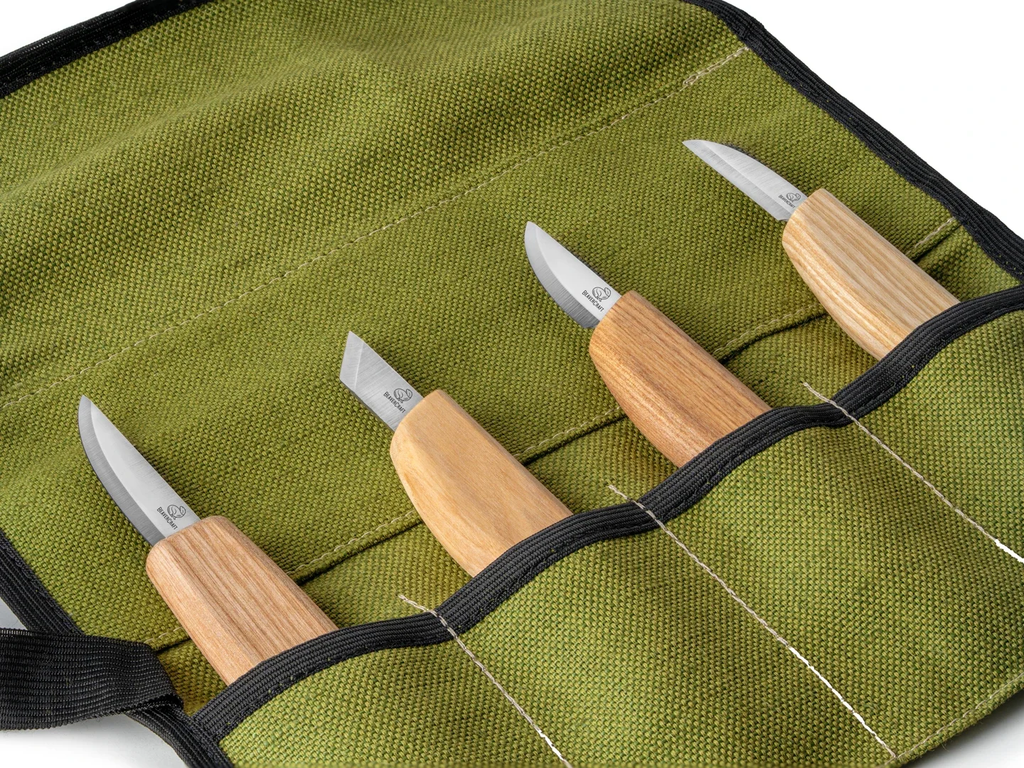 Basic Set of 4 Knives (4 knives in roll)