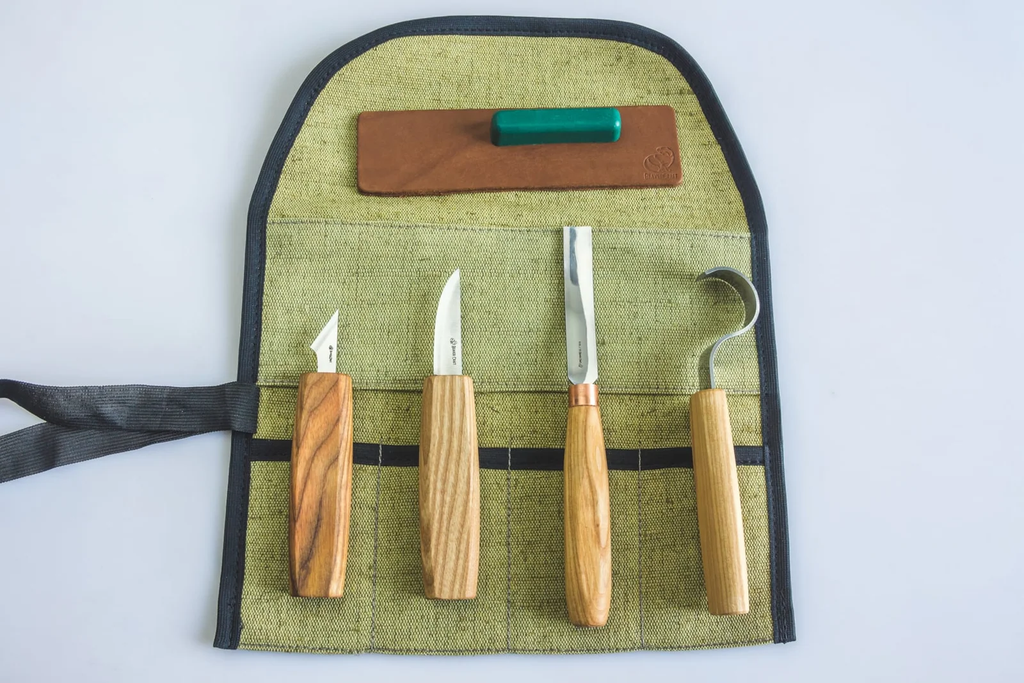 Spoon Carving with Compact Chisel Set (4 tools in roll + accessories)