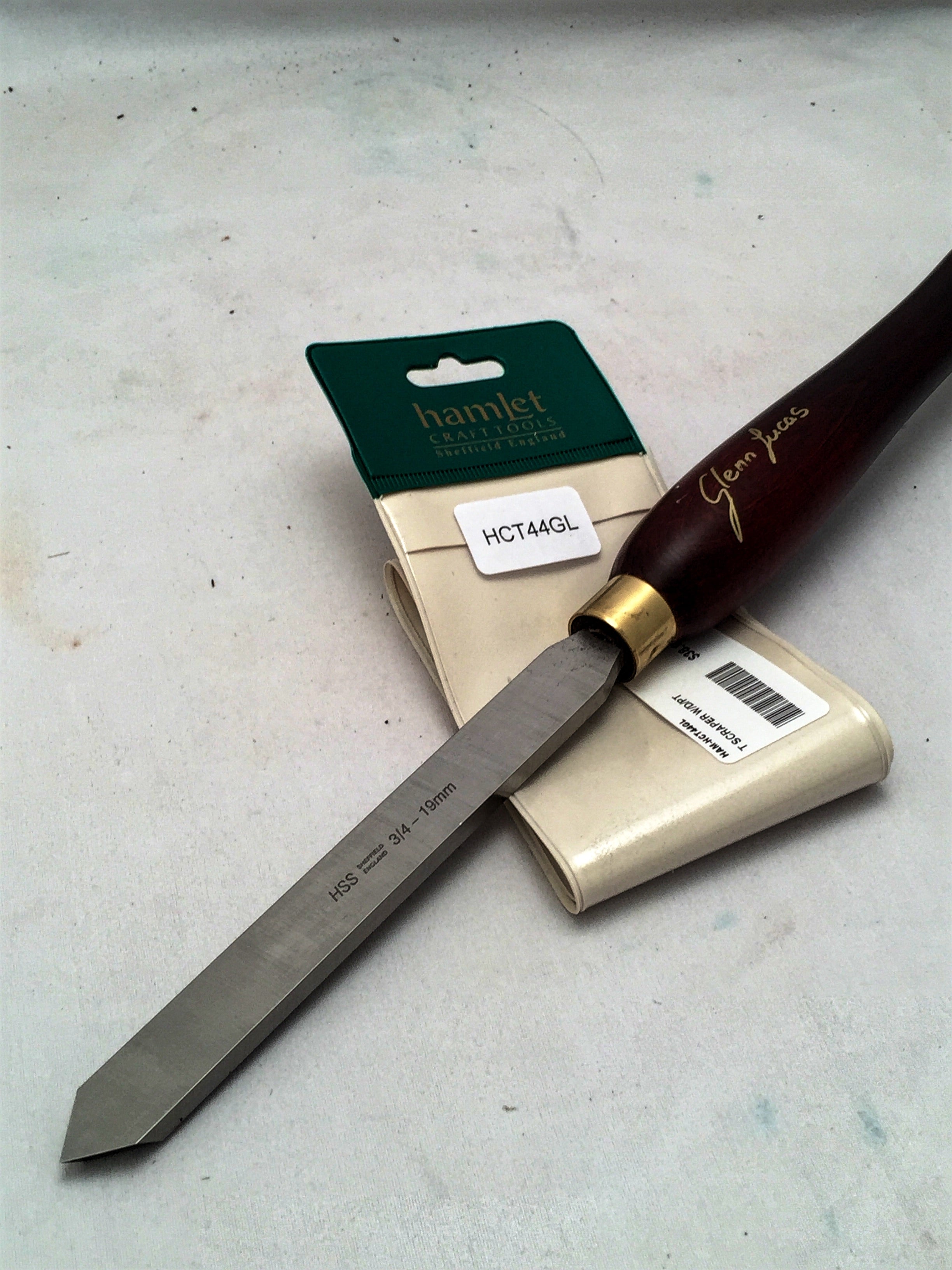 HCT44GL-Hamlet Glenn Lucas 3/4” diamond point scraper | Woodchuckers.com